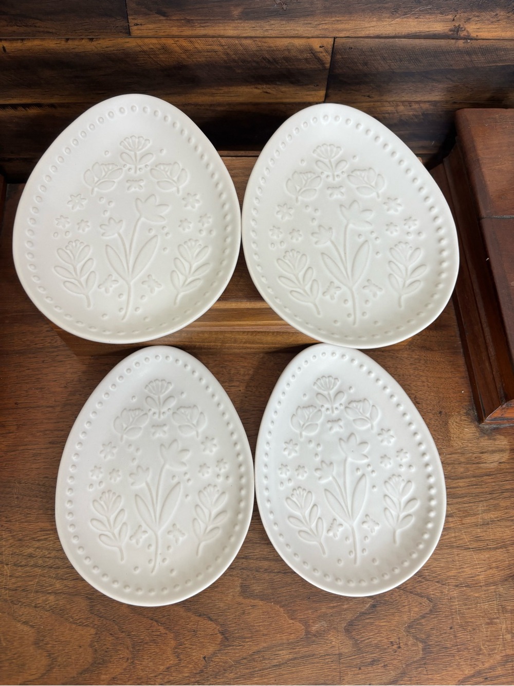 Crofton White Embossed Floral Egg Shaped Appetizer Plates Set of 4